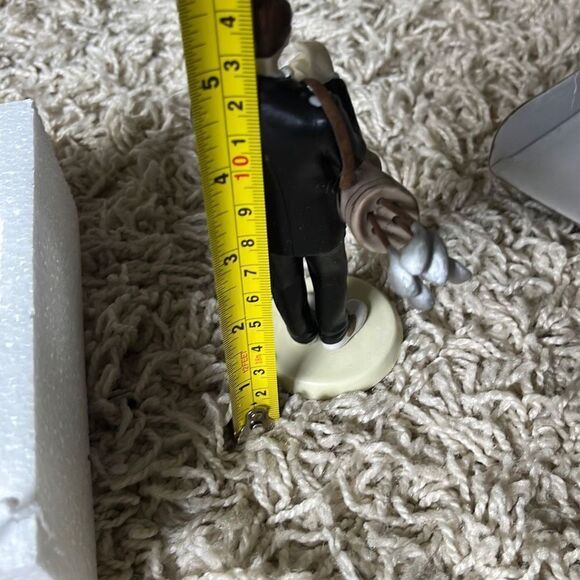 Weddingstar Caucasian Golfing Groom Cake Topper - Picture 7 of 11